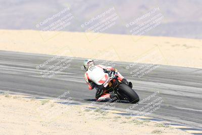 media/Nov-02-2025-CVMA (Sun) [[337aff29ab]]/Race 5-Amateur Formula Middleweight/